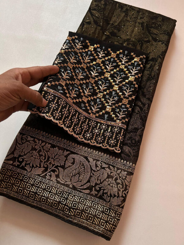 Premium Chiffon Zari Sari For Events - Image 7