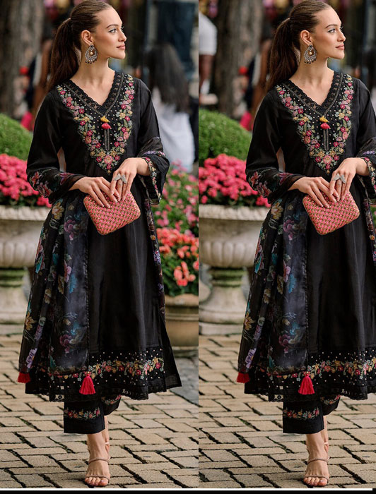 pakistani-suits-for-womens-in-india3