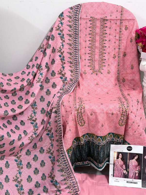Buy Festive Wear Pakistani Suits Online in India - Image 4